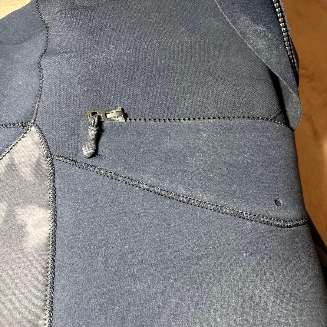 とんびーー billabong ウエットスーツ