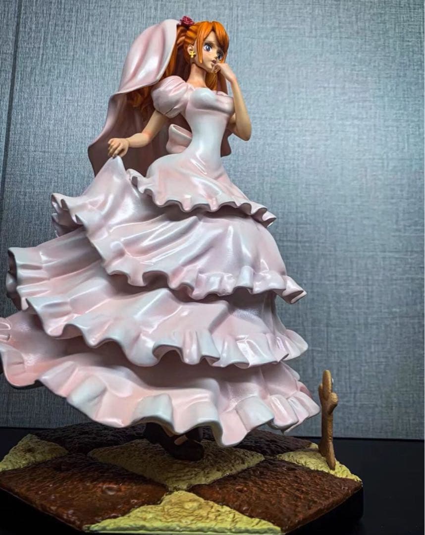 ONE PIECE シャーロット·プリン ガレージキット ガレキ スタチュー①