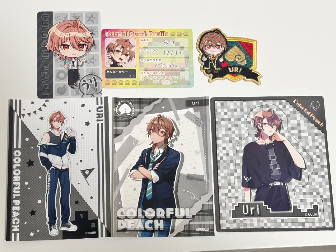 カラフルピーチグッズ