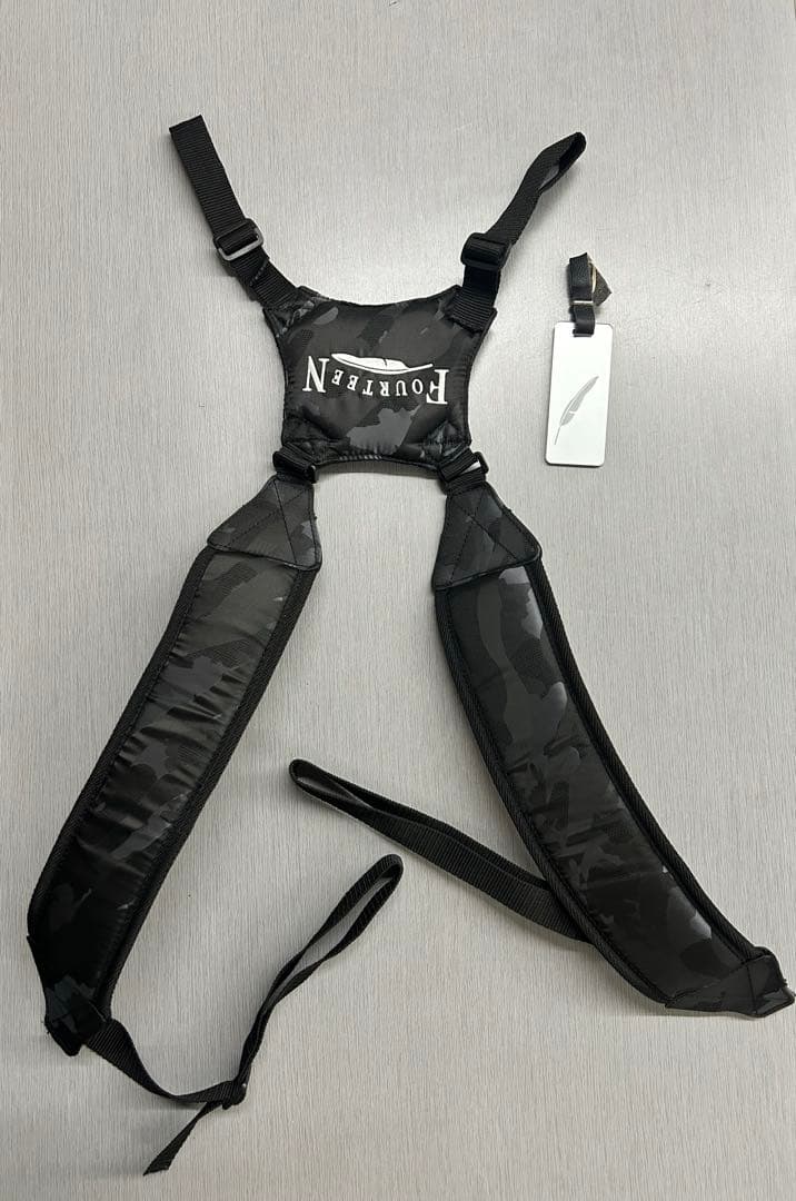 FOURTEEN/フォーティーン/ゴルフキャディバッグ　(レア商品)