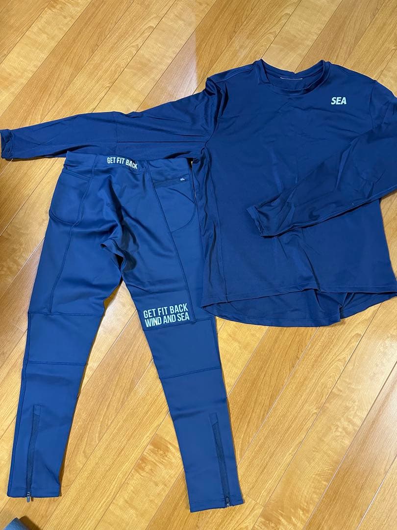 ハクビシン　WIND AND SEA トレーニングウェアセットネイビー M