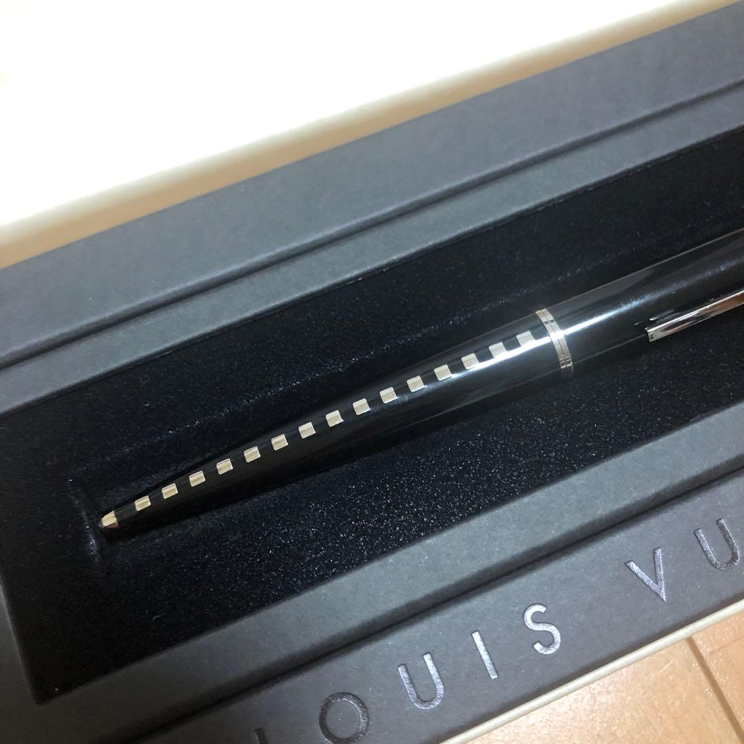 LOUIS VUITTON ボールペン 黒