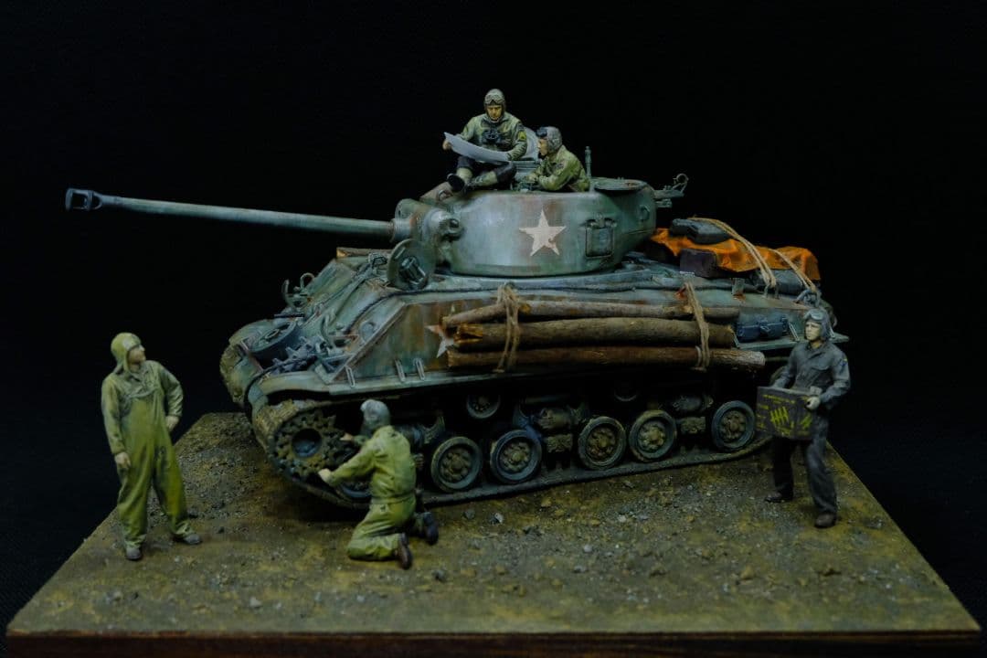 タミヤ M4A3シャーマンイージーエイト戦車（1/35）ジオラマ完成品