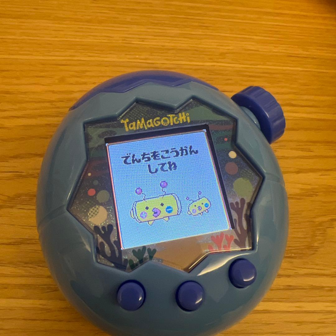 たまごっちパラダイス　水色　ケース付き