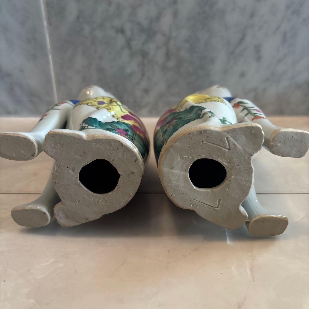 アンティーク　妖艶な瞳と手描きのお花が芸術的な珍しいペア猫ちゃん