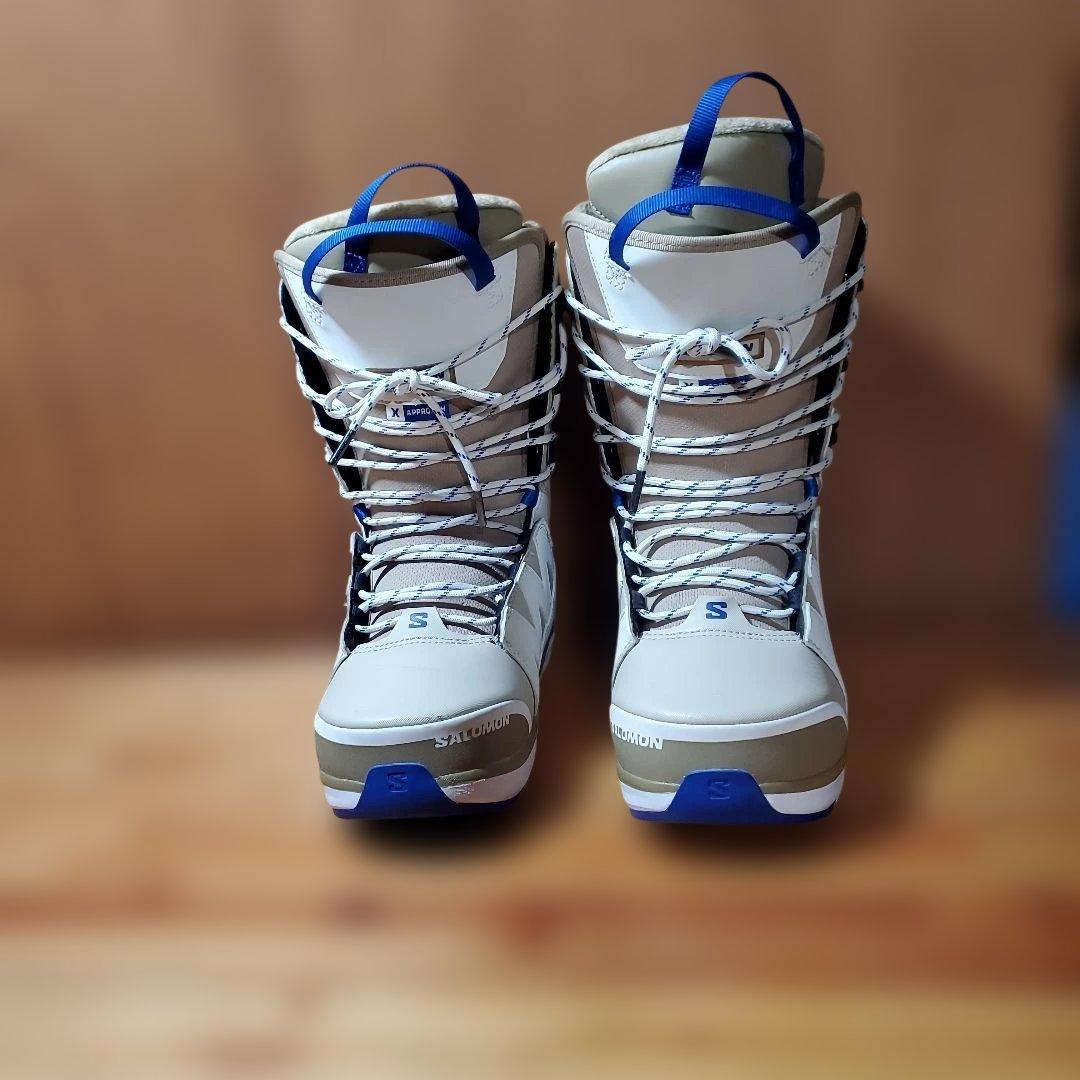 SALOMON スノーボードブーツ 28.5cm! 26180
