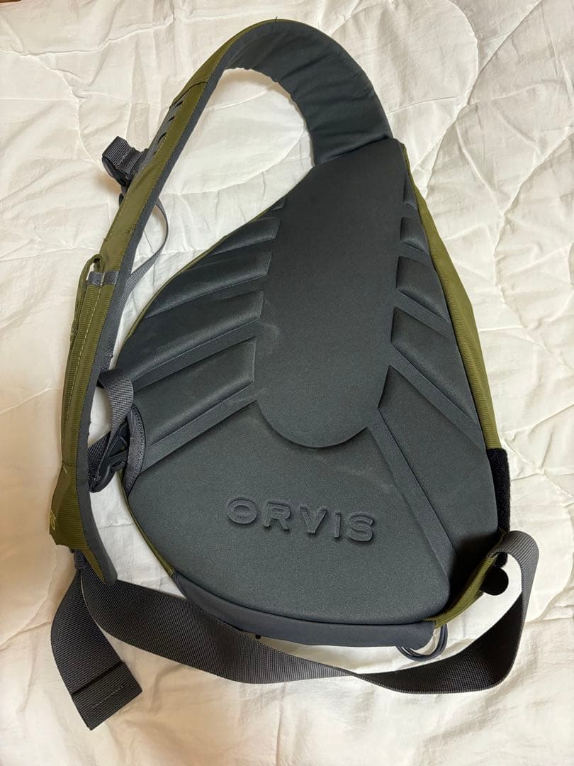 ORVIS スリングバッグ オリーブグリーン