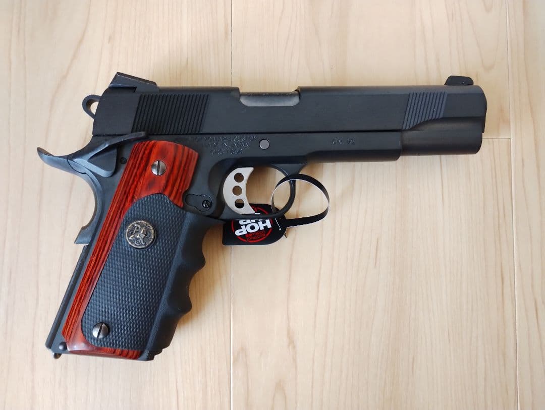 KSC M.E.U. Pistol .45 ガスガン　バイオハザード８風カスタム