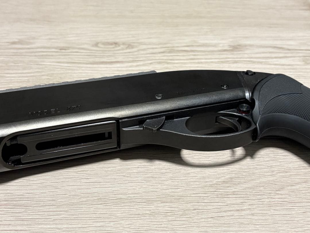 東京マルイ　M870ブリーチャー　予備シェル・シェルホルダー