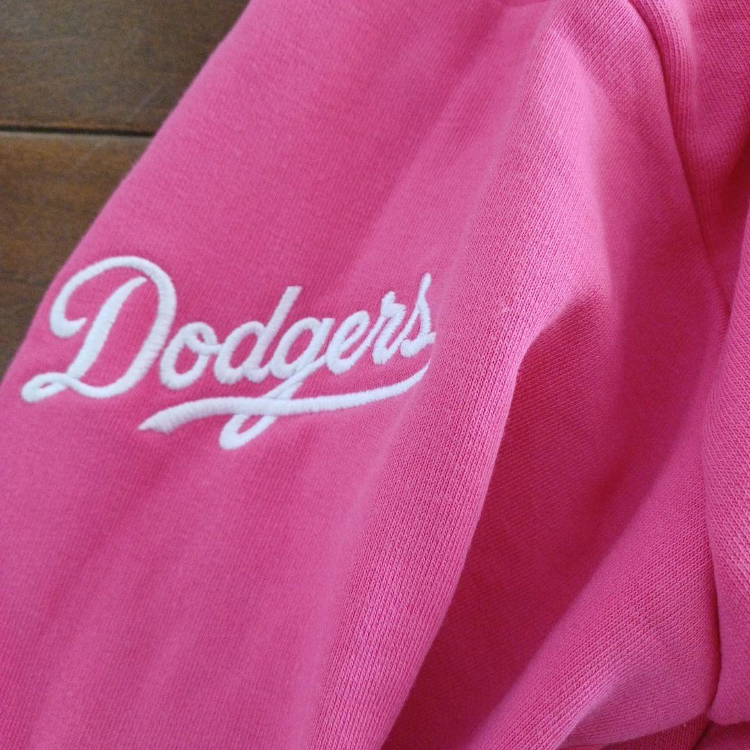 ドジャース　LA　チャンピオン　ロサンゼルス　トレーナー　フード付パーカー　限定