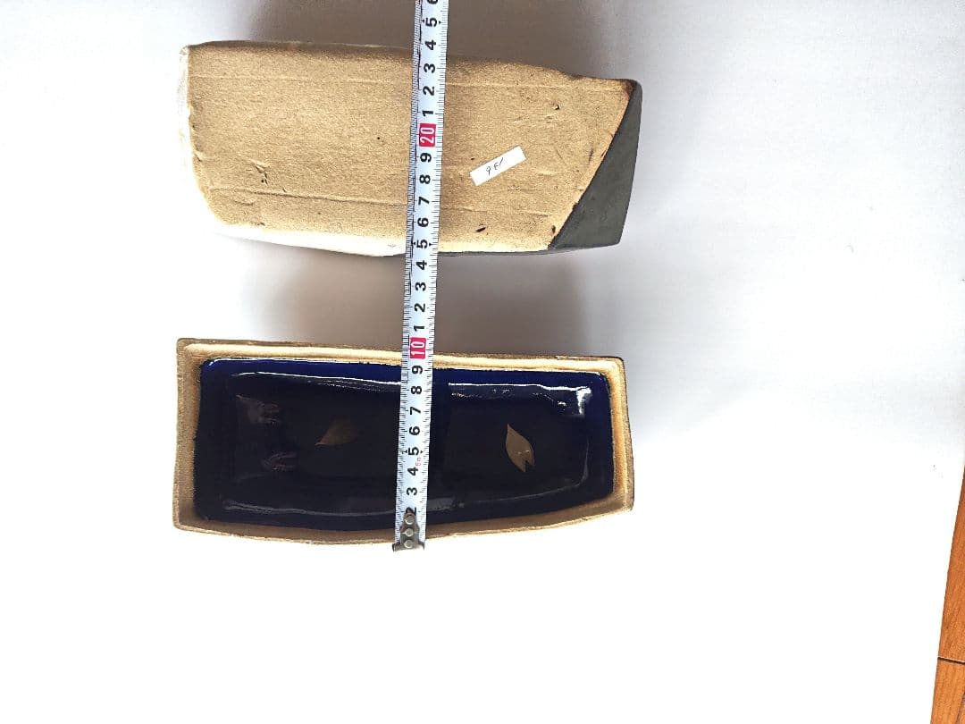 期間限定お値下げ中！！　新品未使用！！　島田恭子作　櫻　蓋物　布目金彩　益子焼