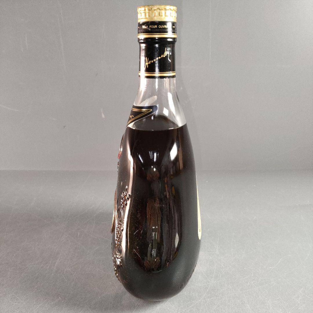 NANA/A1335-7/Hennesy/