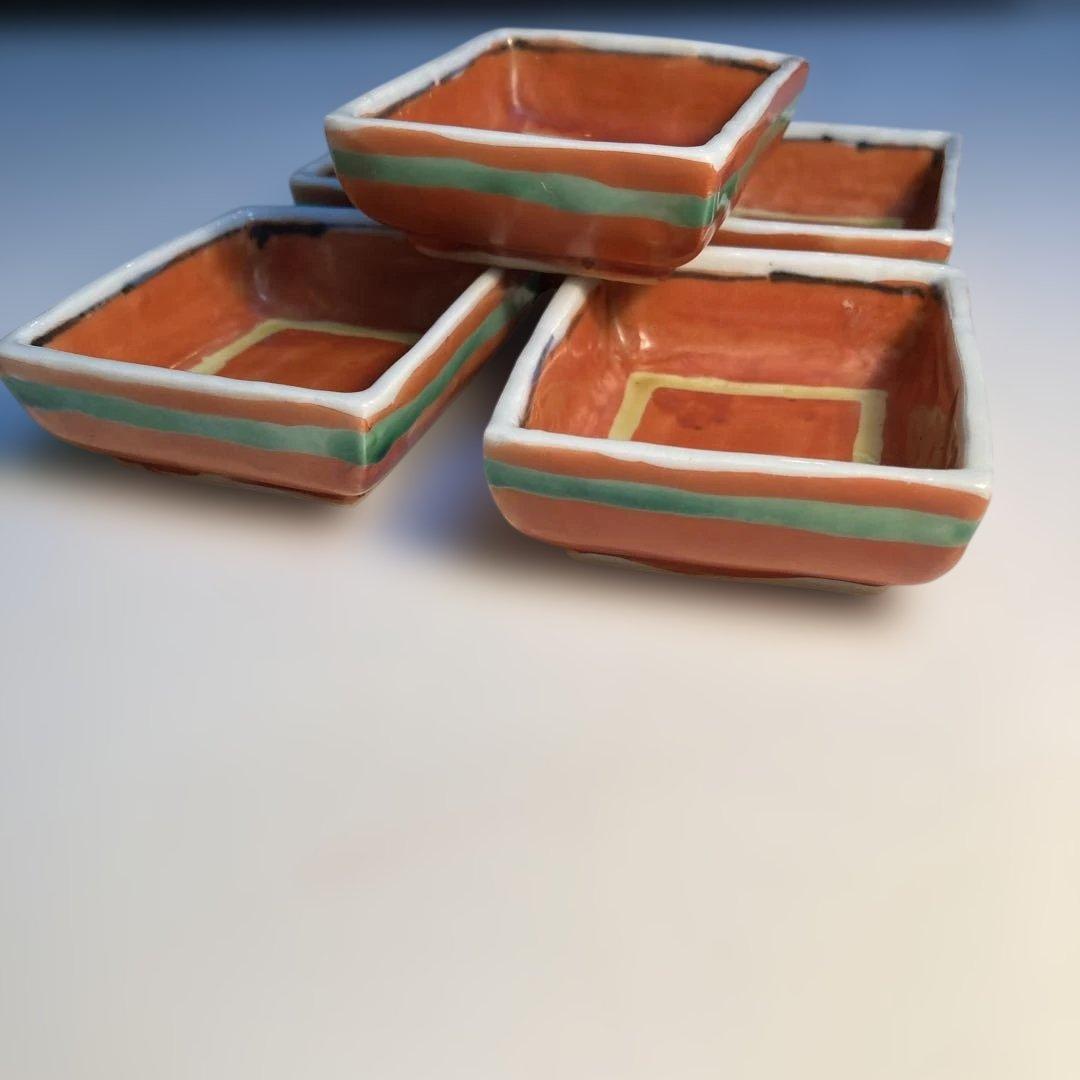 九谷焼　窯元　須田青華　赤絵　小鉢5客揃い　（85）