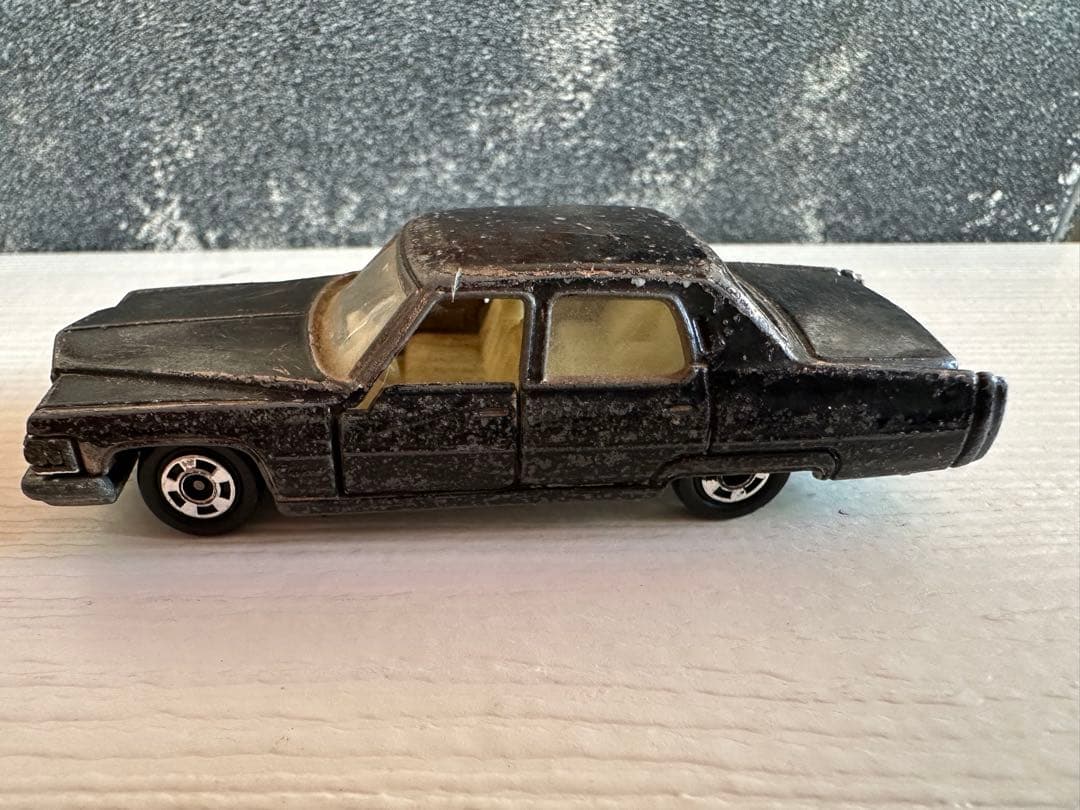 TOMICA トミカ日本製 キャデラック　フリートウッドブローアム