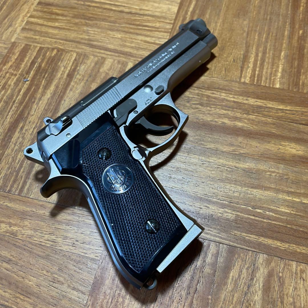 東京マルイ ベレッタ 92F ブラックメタル エアーソフトガン 日本製