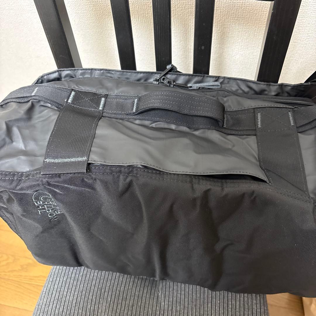THE NORTH FACE ベースキャンプボイジャーライト 32L