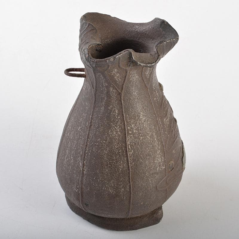 南蛮焼締　蓮葉形　蓮花蛙象嵌　掛け花生　合せ箱付　V　R7084