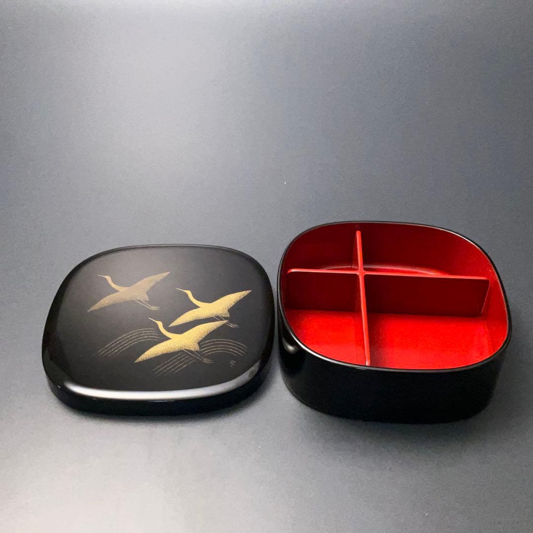 輪島　漆塗　千羽鶴沈金　弁当箱５組　三谷吾一　共箱　仕切り付き　R1325ル