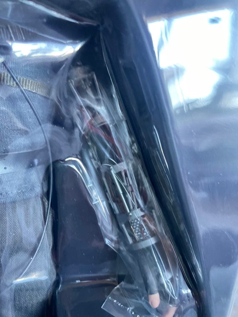 トニー・スターク（メカテスト版）　アイアンマン　１／６スケールフィギュア