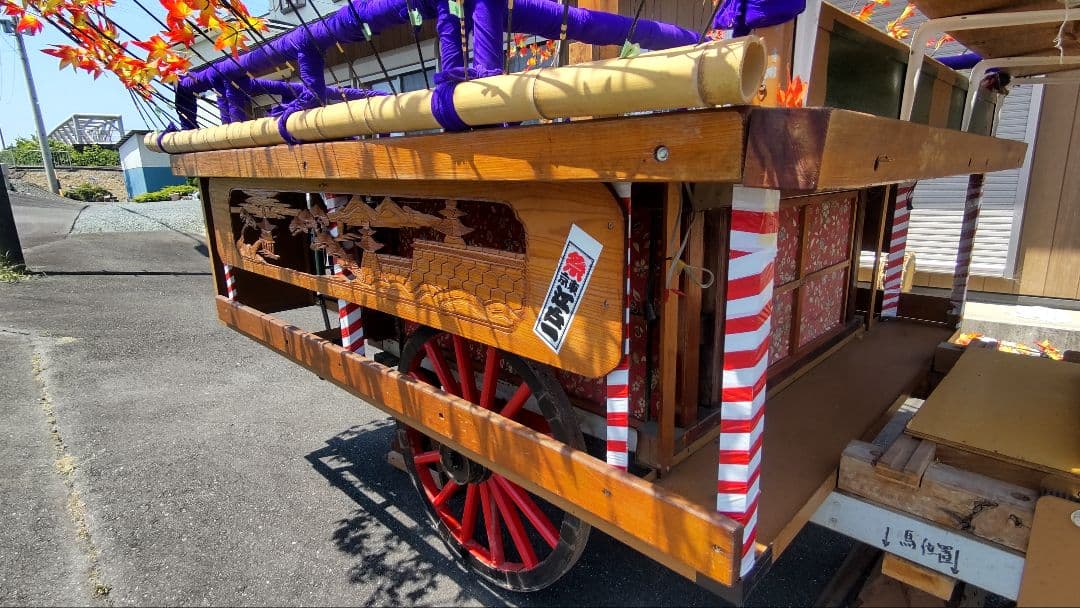 木製祭りの山車 提灯 小太鼓付き