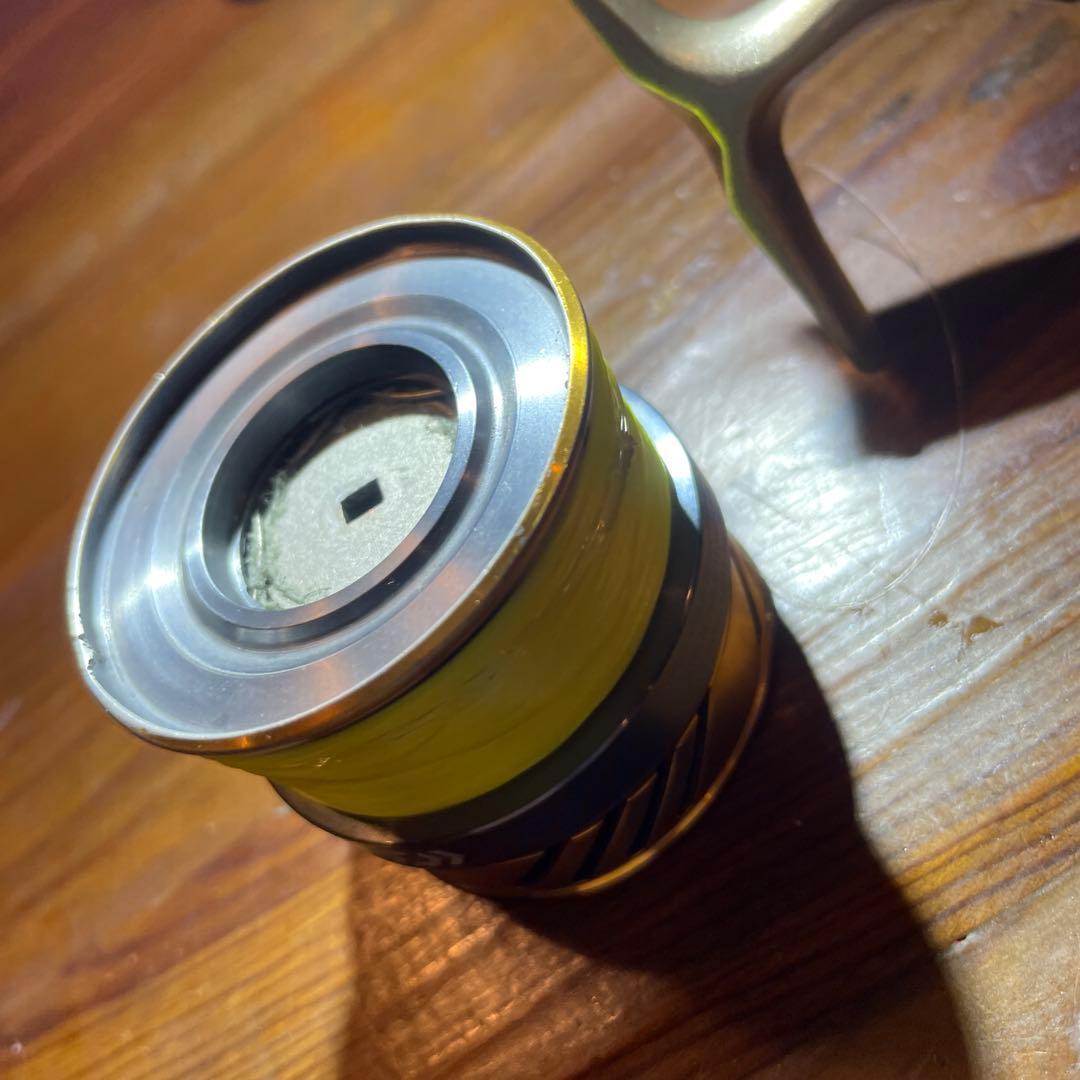 ダイワ　フリームスLT-4000-CXH サブスプール付き