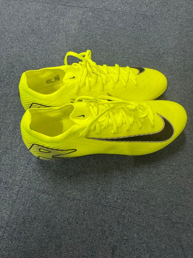 Nike Mercurial サッカーシューズ イエロー
