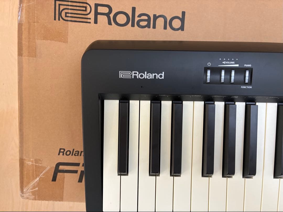 Roland FP-10 88鍵 キーボード　電子ピアノ　送料込み