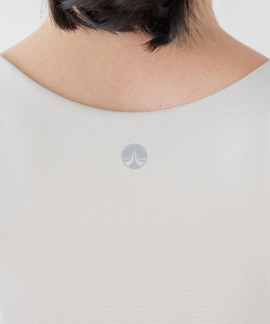 【新品未開封】SUKALAカバーフレアタンクトップSサイズ アイボリー