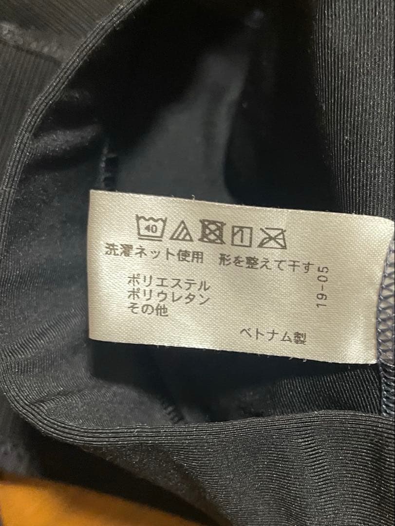 LAVA ブラック ヨガウェア スポーツブラとレギンスセット