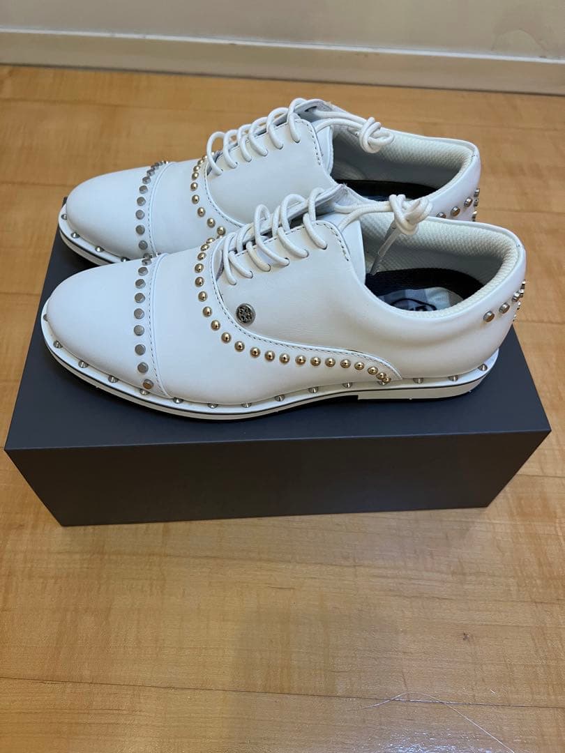 Gフォア　ゴルフシューズ