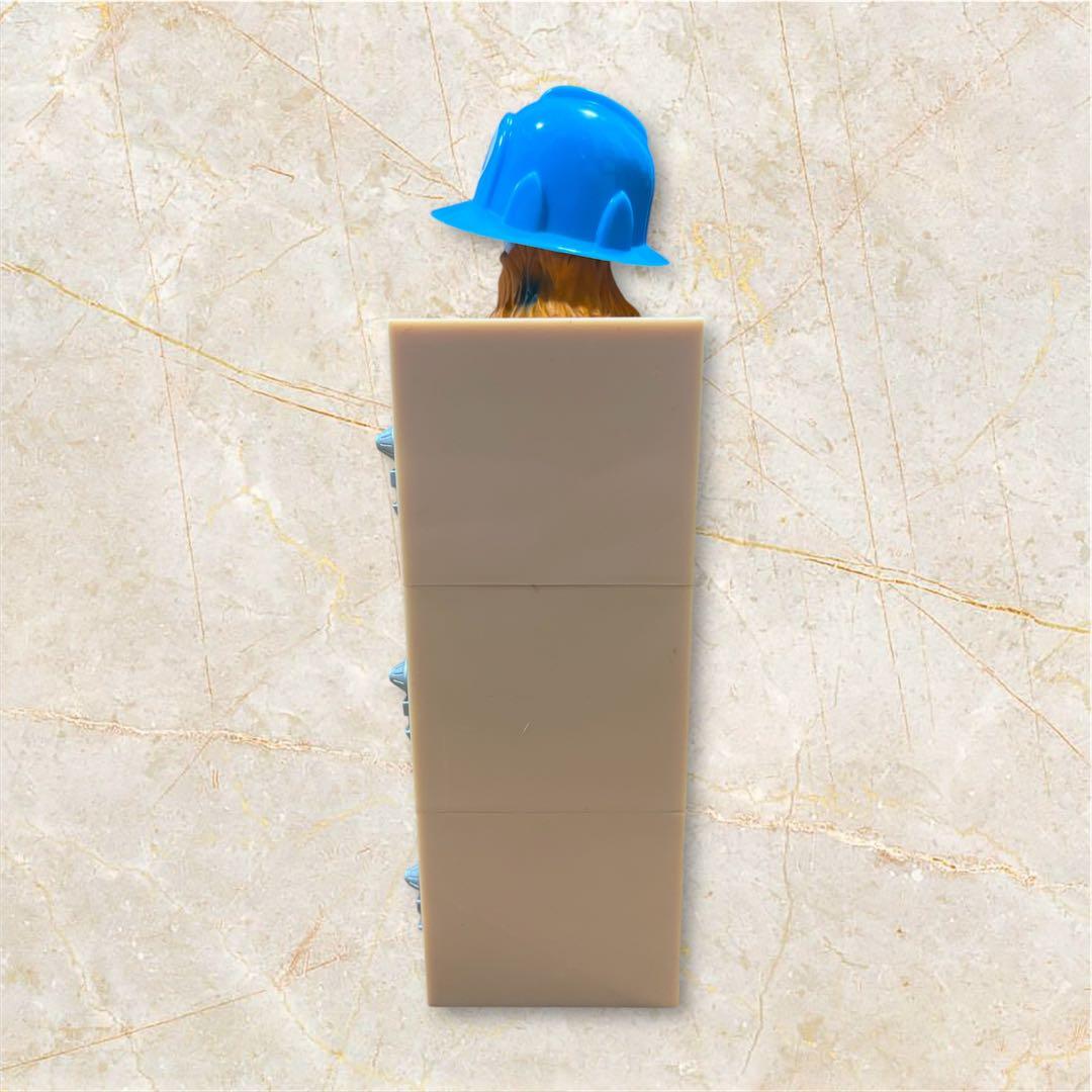 【レア】モンスターズインク ライド＆ゴーシーク 置物 ロッカー　フィギュア