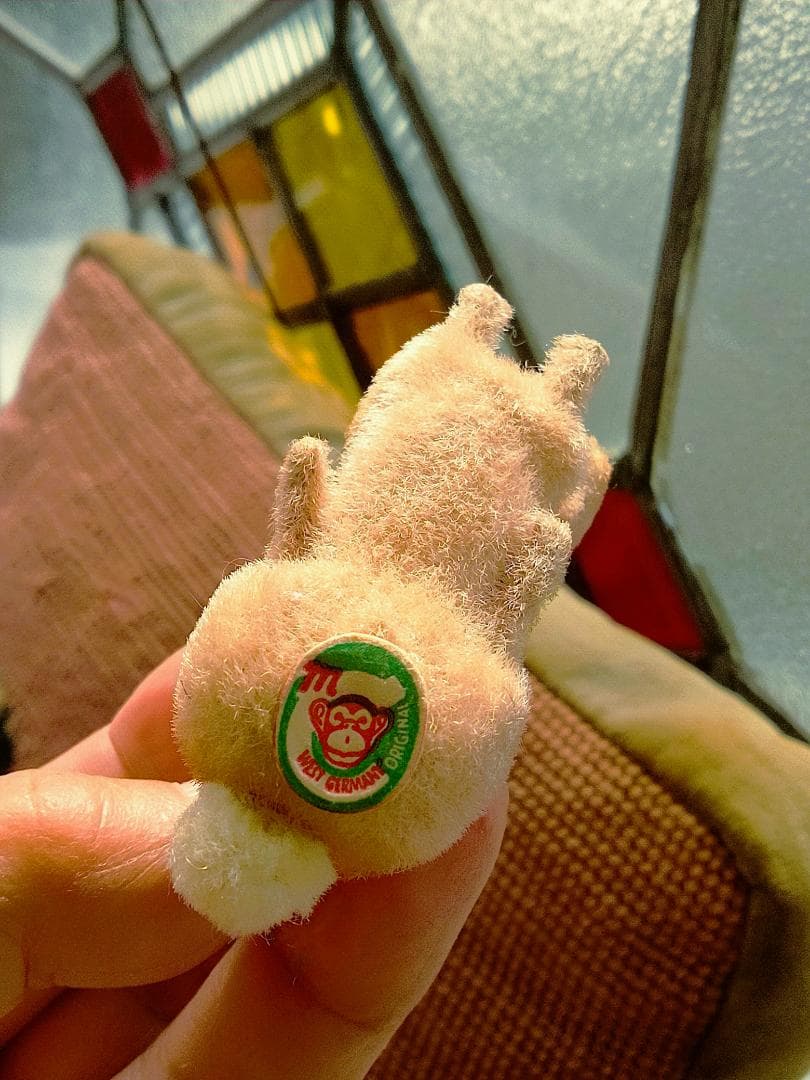 赤い眼の子うさぎ　旧西ドイツ　ヴィンテージ　ミニチュア　ワグナー　アンティーク