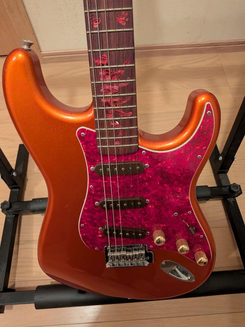 Fender Hybrid II Stratocaster製品保証書付き