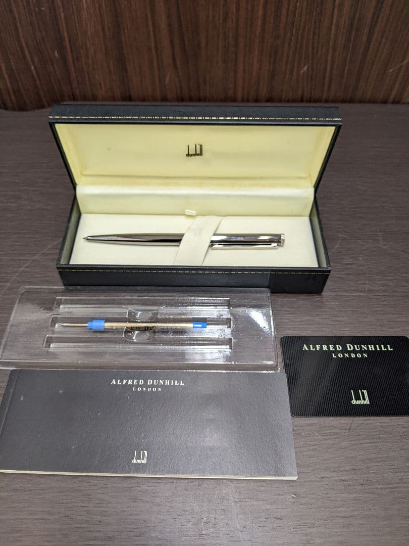 dunhill ダンヒル シルバー ボールペン　替芯付き