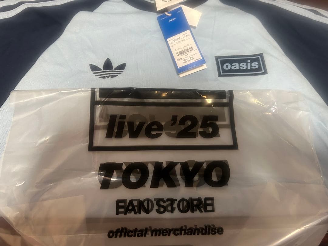 oasis× adidasツアースリーストライプス　半袖　Tシャツ　　　Lサイズ