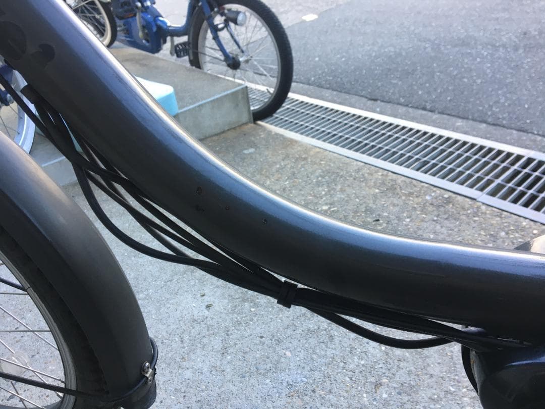 地域限定送料無料　ビッケ　子供乗せ　12,3AH　黒系　神戸市　電動自転車