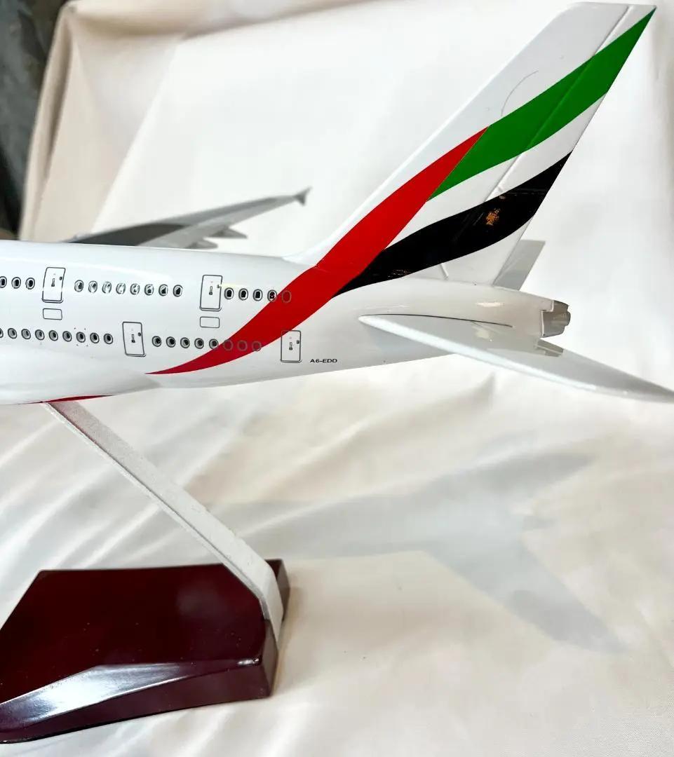 Aircraft Model　エミレーツ航空｜Airbus A380｜ライト点灯