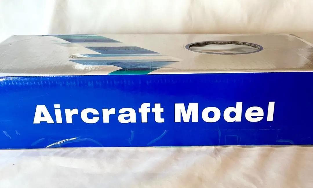 Aircraft Model　エミレーツ航空｜Airbus A380｜ライト点灯