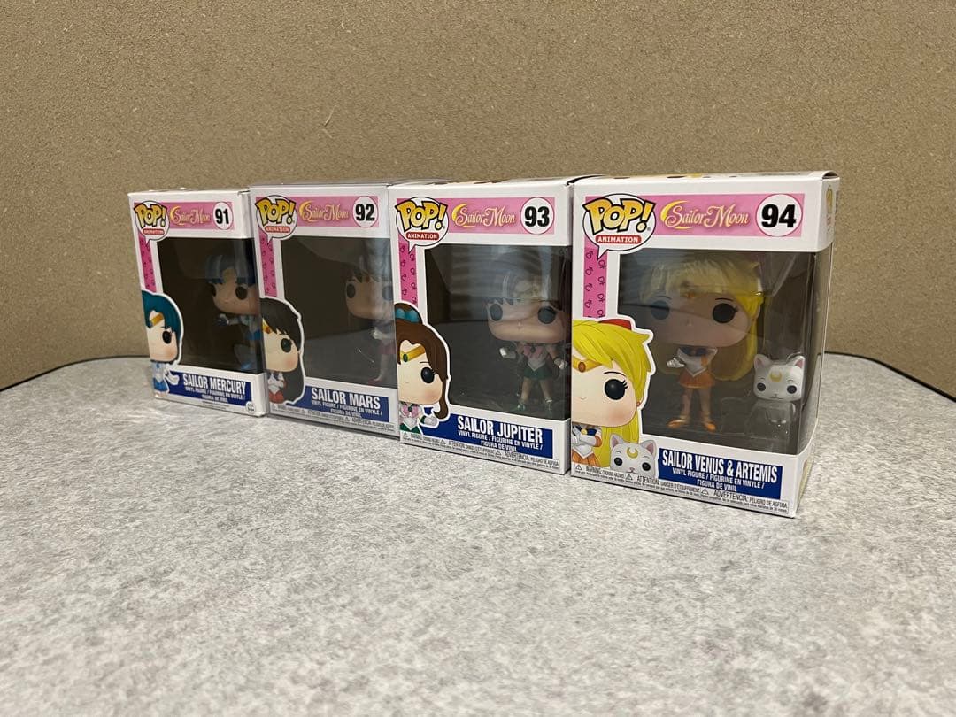 【Funko POP】美少女戦士セーラームーン フィギュア　4体SET