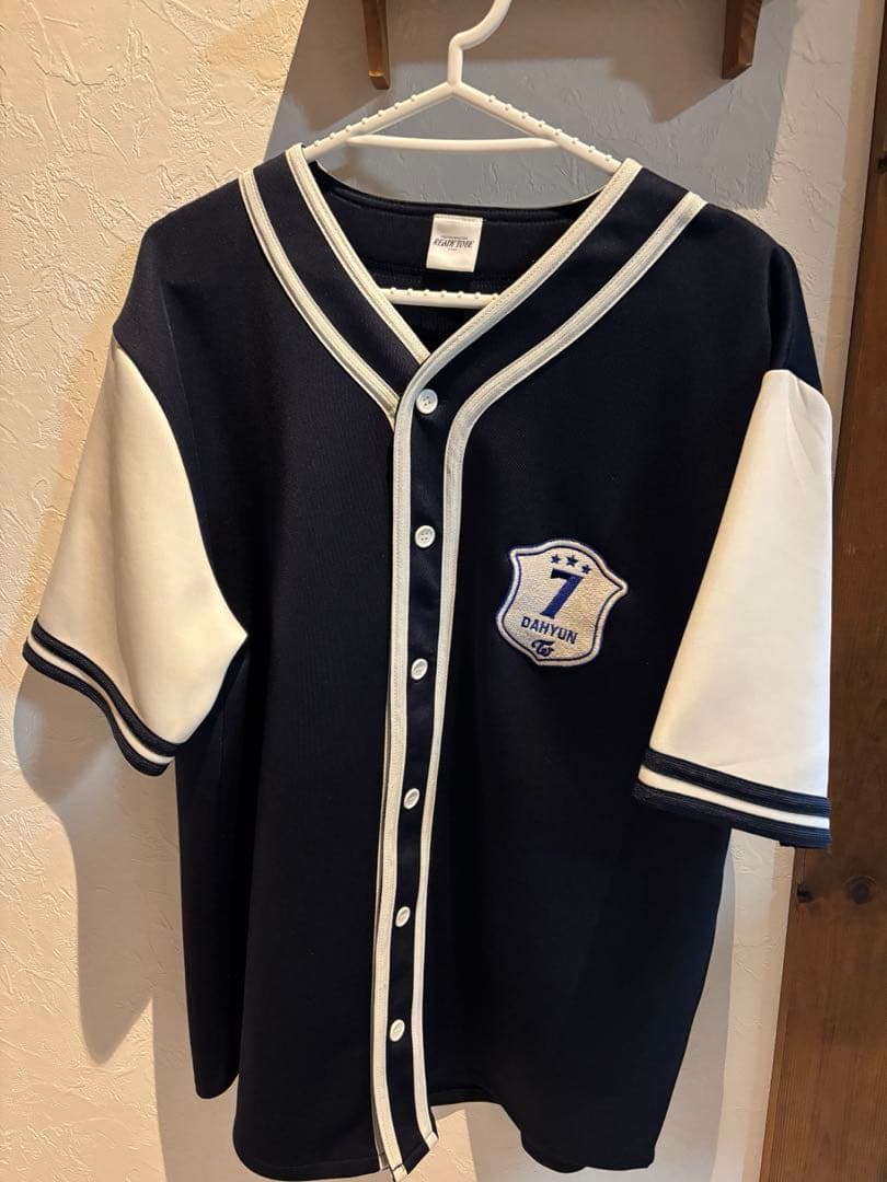 TWICE ユニフォーム