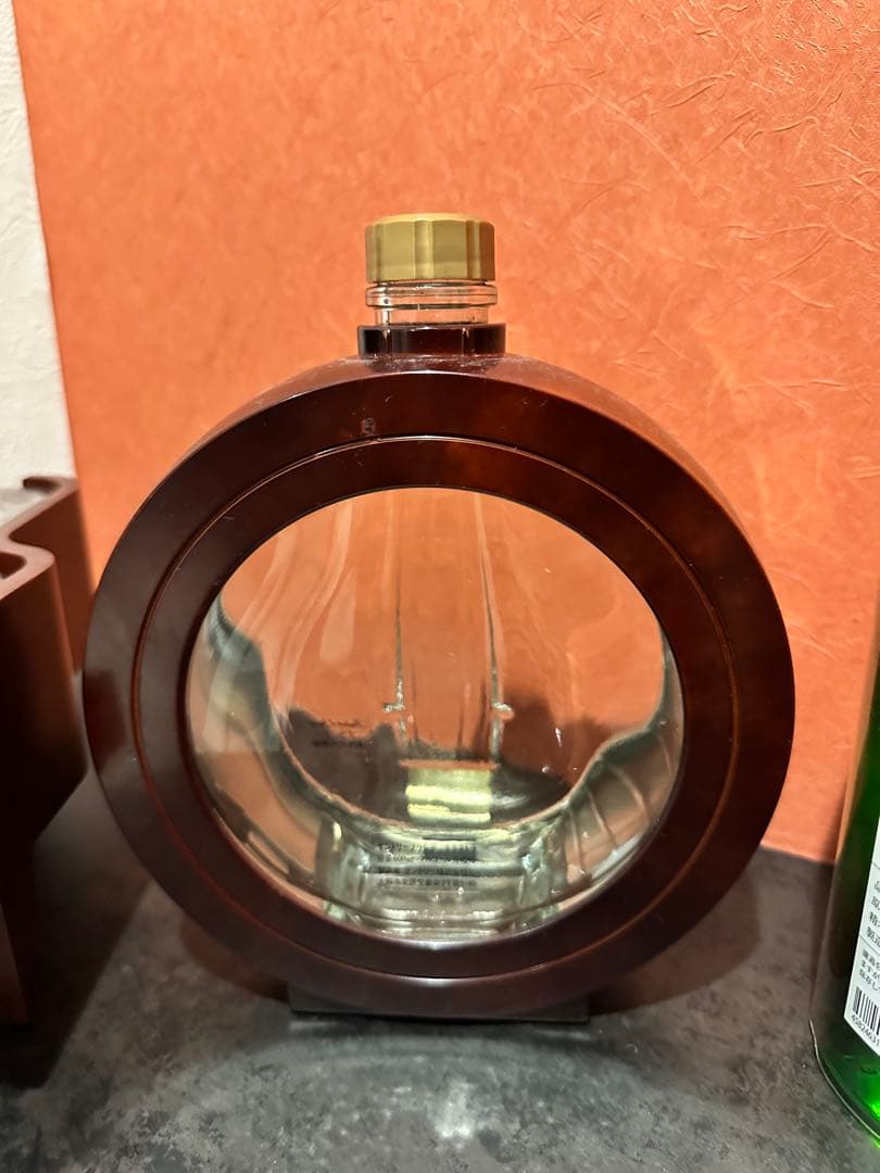 SUNTORY 楽器ボトル 空瓶（デキャンタ）2点セット ピアノ＆バンジョー