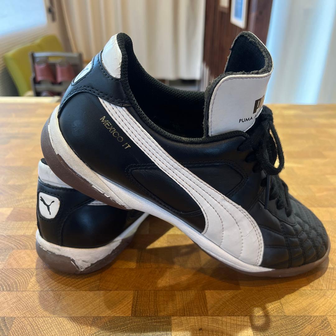 【週末セール中】PUMA メキシコ IT ブラック 24.5cm 室内用 中古