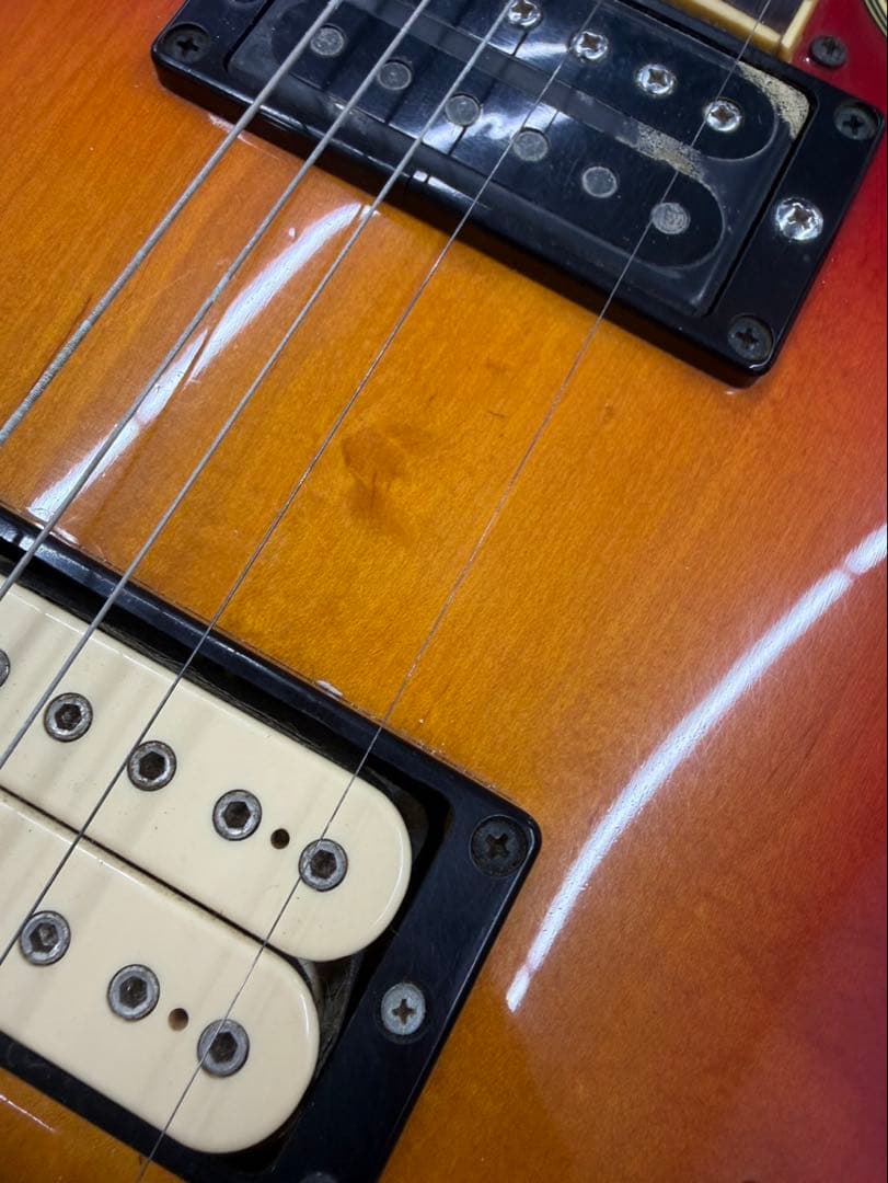 YAMAHA ヤマハ　SG700 エレキギター サンバースト