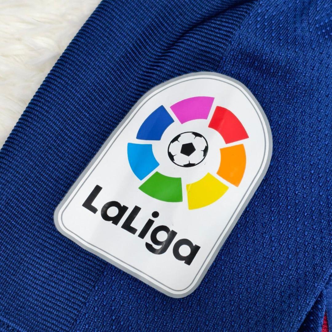 専用になります【入手困難】バルセロナ 2017 テロ犠牲者追悼ユニホーム ナイキ