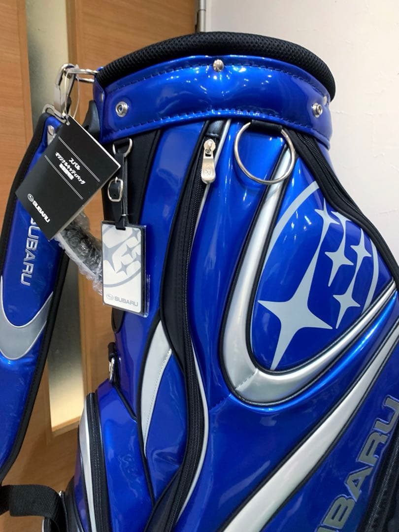 希少　新品未使用　限定　スバル　キャディバッグ　ヘッドカバー
