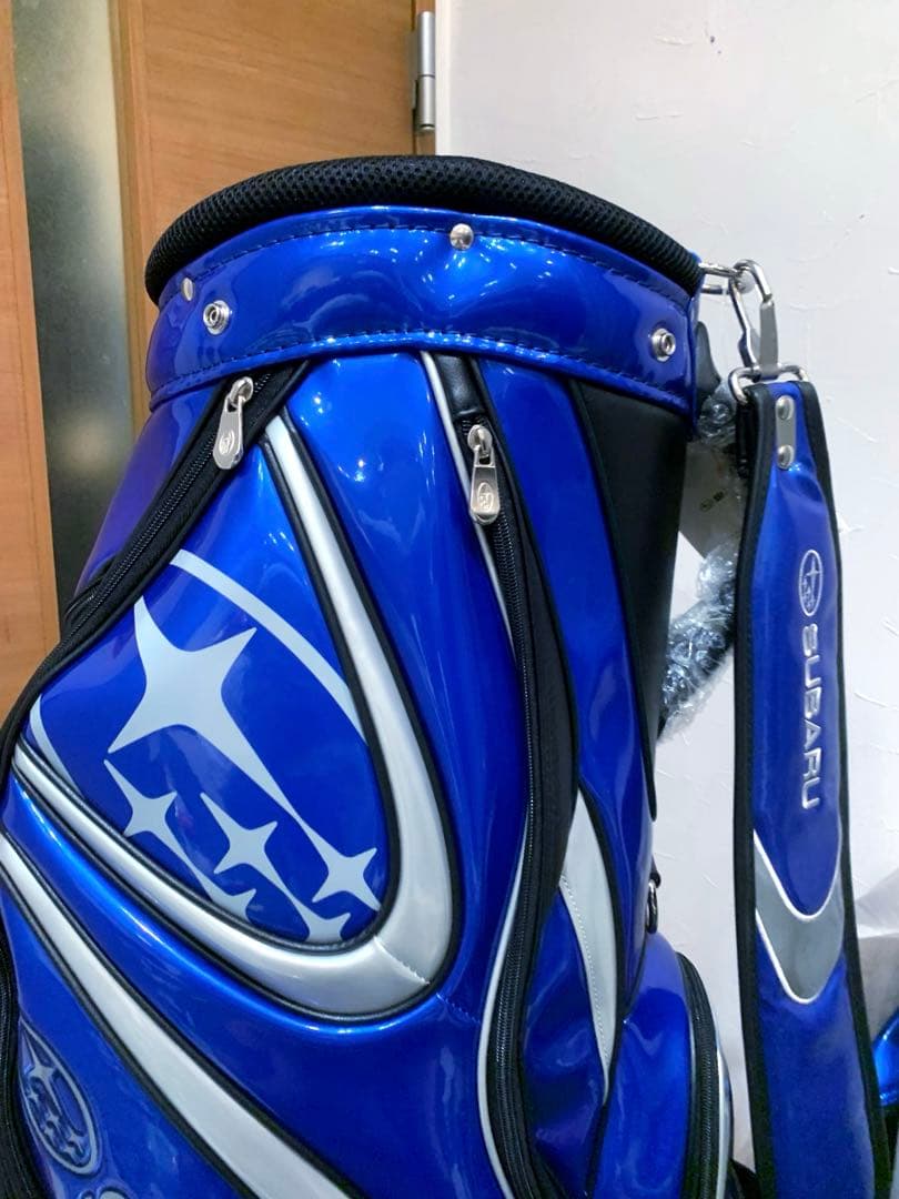 希少　新品未使用　限定　スバル　キャディバッグ　ヘッドカバー