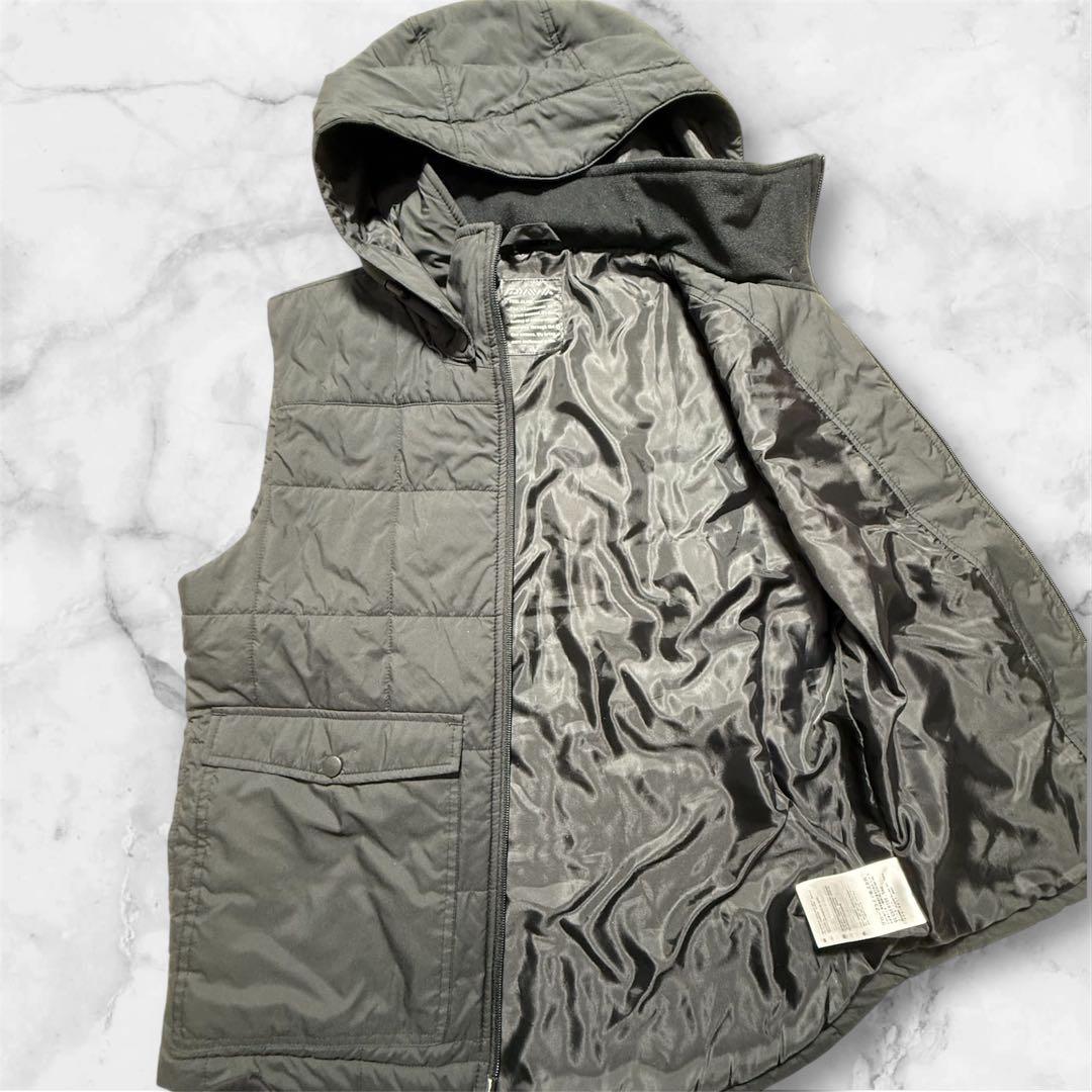 美品 ダイワ（DAIWA） 中綿ナイロンベスト 取り外しフード ブラック L