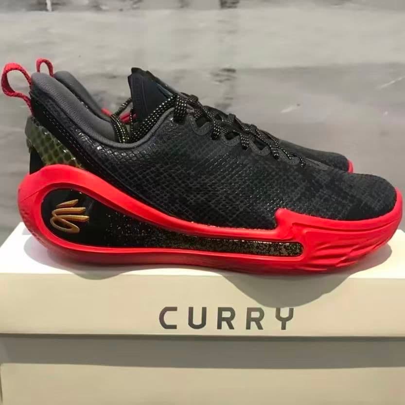 シューズ(男性用) Under Armour Curry 12\"Year of the Snake\"
