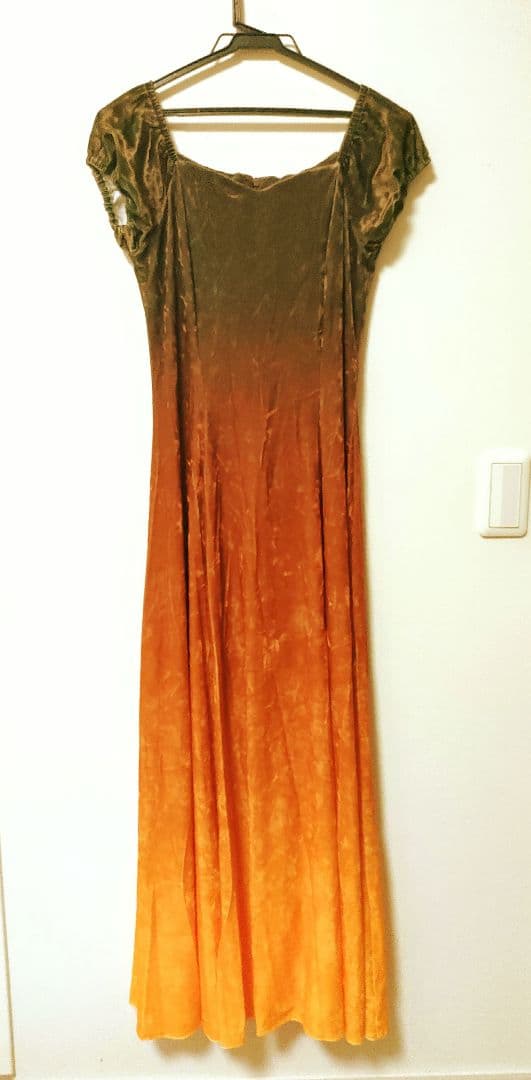 【試着のみ新品！】ベロアグラデドレス