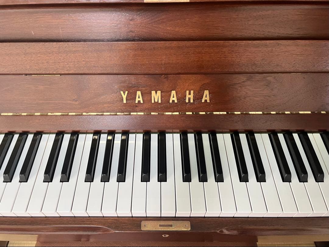 【最終】YAMAHA アップライトピアノ W110BW 猫脚 ウォルナット 美品